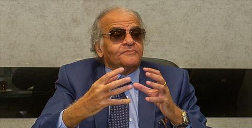حوار| عباس: رئيس «الزمالك» يدير الفريق كأنه «عزبة»