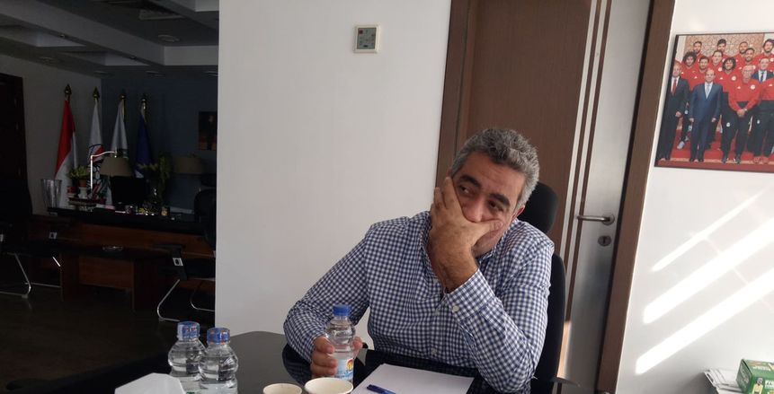 محمود الشامي: أحمد مجاهد ضلل «فيفا» للاستمرار في رئاسة اتحاد الكرة