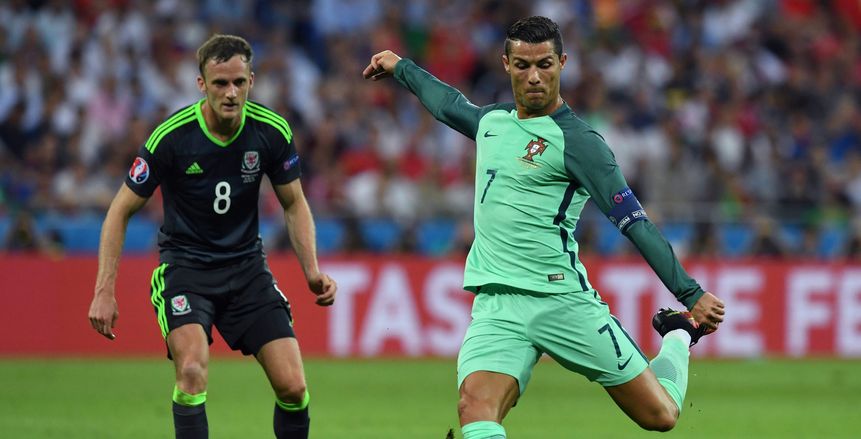 شوط أول سلبي بين البرتغال وويلز بنصف نهائي "يورو"