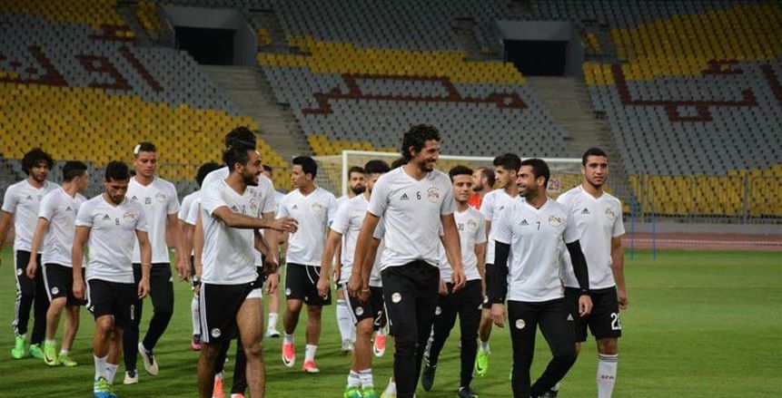 "كوبر" يطالب بتحديد فترة زمنية كافية لمعسكر لمعسكر أوغندا