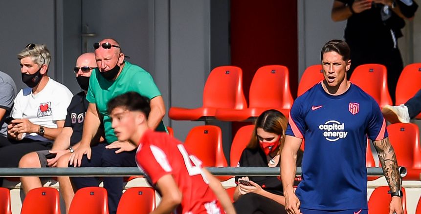 توريس يظهر في مباراة أتليتكو مدريد وليفربول بدوري أبطال أوروبا للشباب