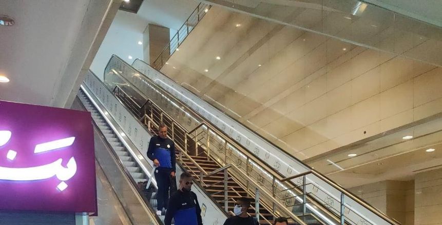 وفد من بيراميدز يستقبل بعثة الرجاء بمطار القاهرة «صور»