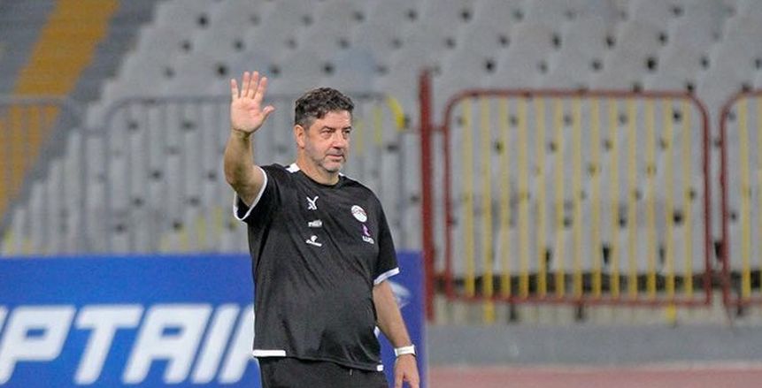 أبرز المستبعدين من قائمة منتخب مصر.. كريم فؤاد وثنائي الإسماعيلي