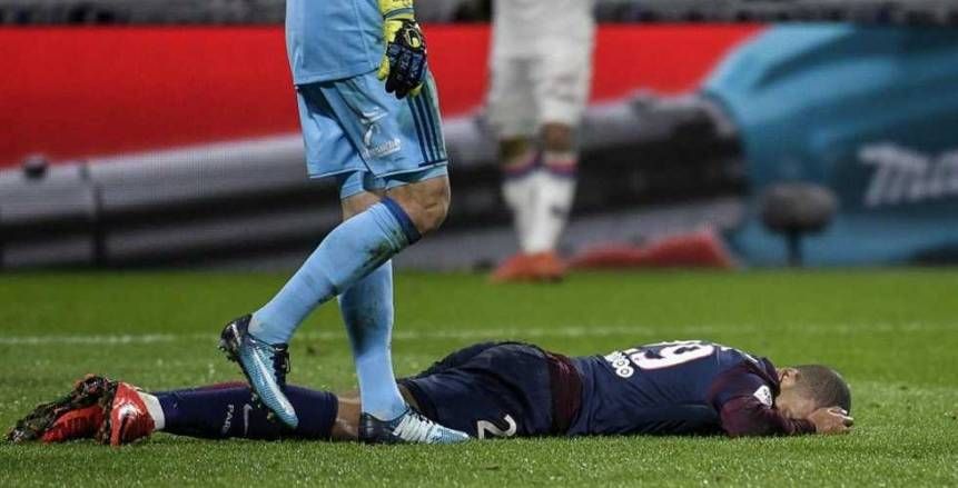 إيمرى يُكذّب تقارير إصابة مبابي ويعلن جاهزيته لـ ريال مدريد