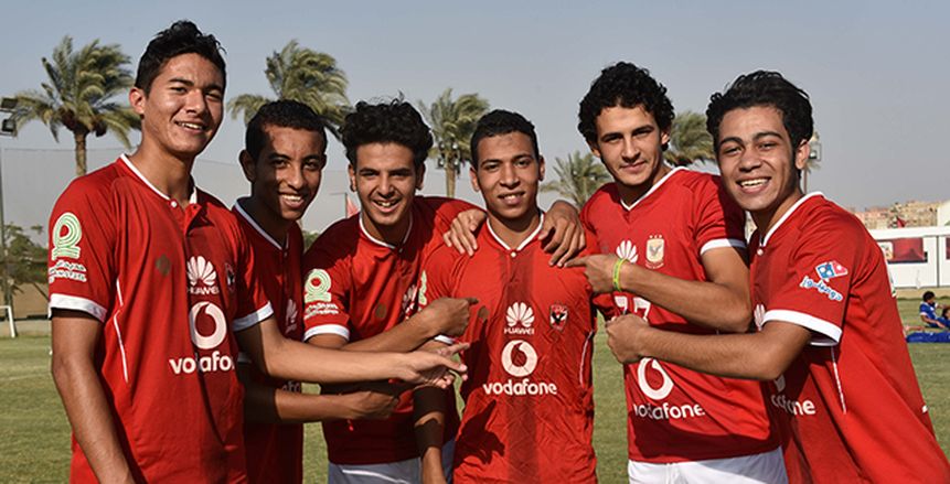 مكافأة خاصة لفريق 2001 بالأهلي بعد الفوز على الزمالك