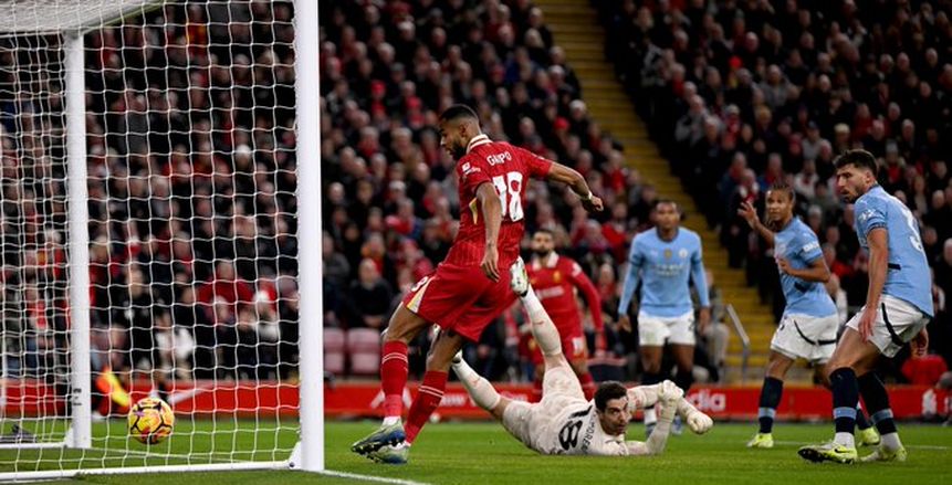 بصناعة محمد صلاح.. ليفربول يتقدم على مانشستر سيتي بهدف في الشوط الأول
