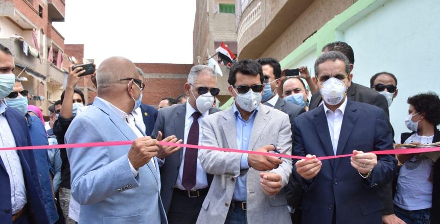 بتكلفة 2.5 مليون جنيه.. وزير الرياضة يفتتح ثلاثة ملاعب جديدة بمراكز شباب الغربية