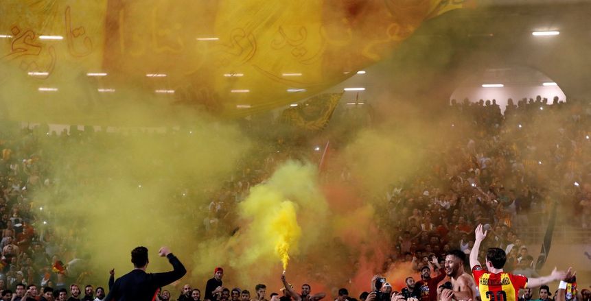 تقارير تونسية: حرائق وشغب واشتباكات بين الأمن وجماهير الترجي بعد مواجهة الزمالك