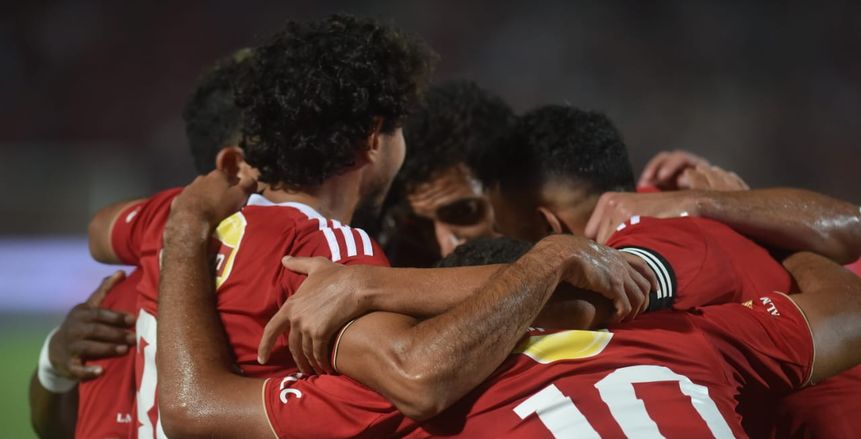 الأهلي يرفض إرسال بطاقة وسام أبو علي الدولية إلى كولومبوس