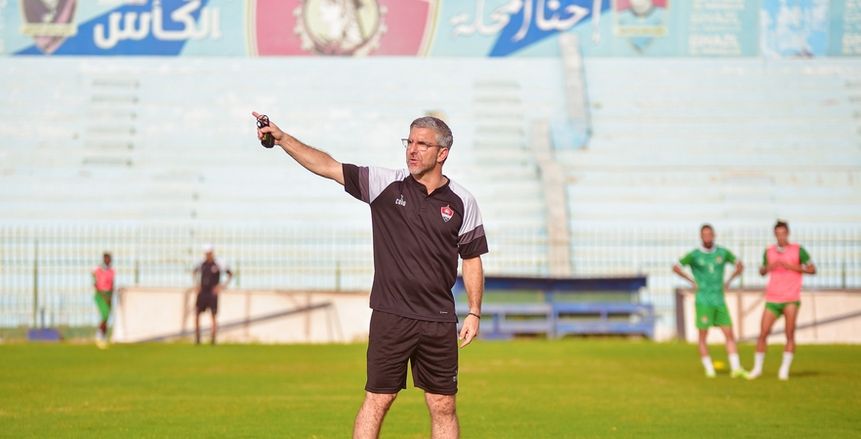 تجميد وحرمان من المباريات.. بابافاسيليو يطارد عبد الرحمن جبنة من الاتحاد إلى غزل المحلة