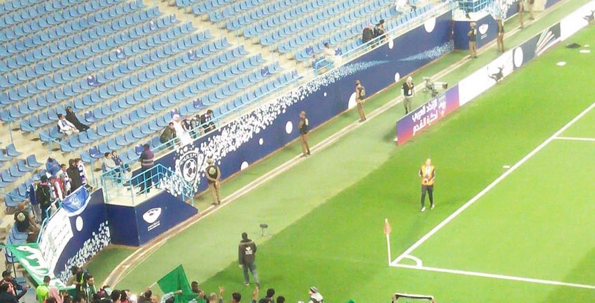 بالصور| جماهير الاتحاد السكندري تملأ مدرجات ملعب «جامعة الملك سعود»