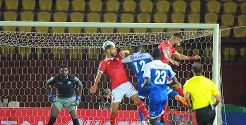 بعد أزمة الأهلي.. التحكيم "بعبع" الهلال السوداني قبل مواجهة النجم الساحلي