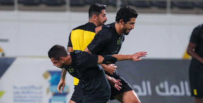 موعد مباراة اتحاد جدة والهلال في الدوري السعودي.. وموقف حجازي وحامد