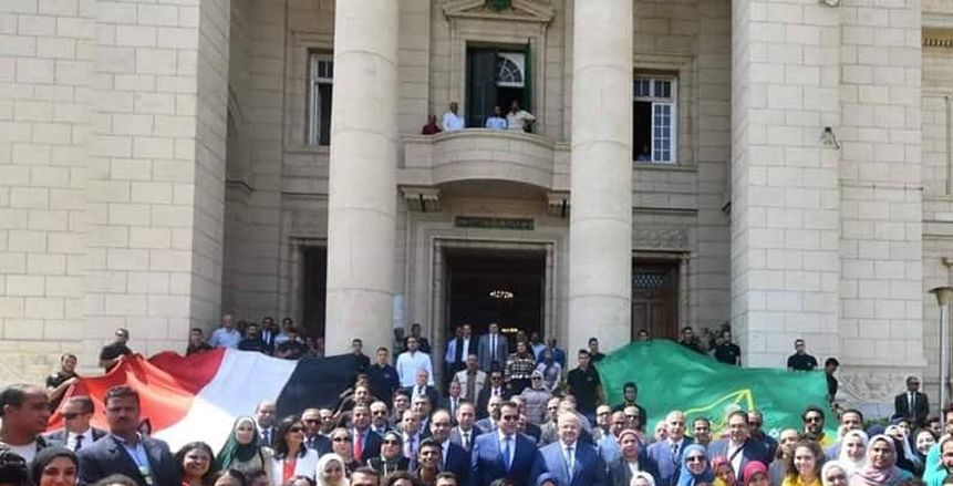 بالصور.. انطلاق مهرجان قيادة الدراجات بالجامعات المصرية برعاية وزير التعليم العالي