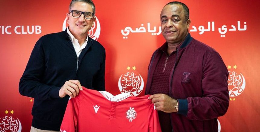 قبل مواجهة الأهلي.. الوداد يدرس إقالة جاريدو