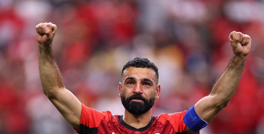 بالبكاء والزي الفرعوني.. احتفالات تاريخية لمنتخب مصر بعد التأهل لثمن نهائي المونديال
