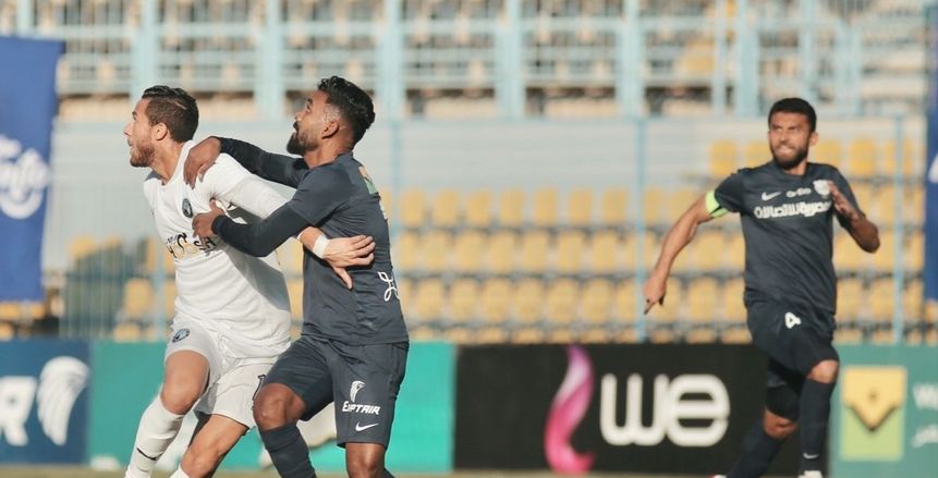 خطأ شريف إكرامي يهدي إنبي نقطة ثمينة أمام بيراميدز في الدوري