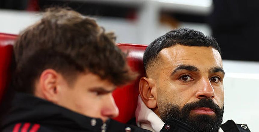 مايكل أوين يوجه رسالة إلى محمد صلاح: استمتع بتمثيل بلدك