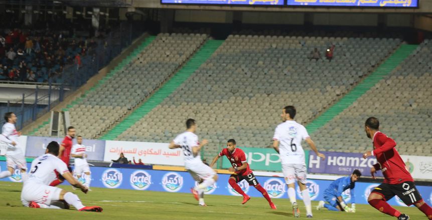 60 دقيقة| أزارو يسجل الثالث للأهلي بعد خطأ فادح لحارس الزمالك.. وخروج مدبولي وعبدالله السعيد