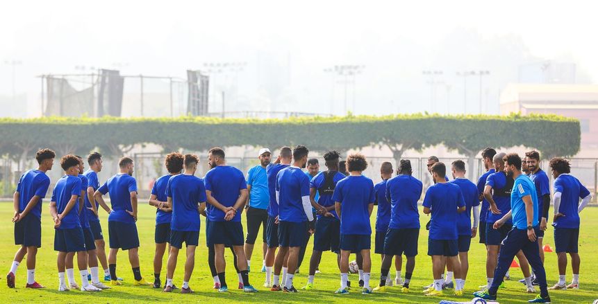 إيهاب جلال يستقر على تصعيد 4 من شباب المصري.. وبرنامج خاص لتأهيلهم