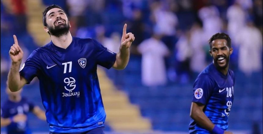 مدرب الهلال السعودي يطالب إدارة ناديه بالانسحاب من البطولة العربية