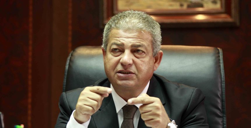 أنباء عن حضور وزير الرياضة مؤتمر أزمة نقل مقر السلة