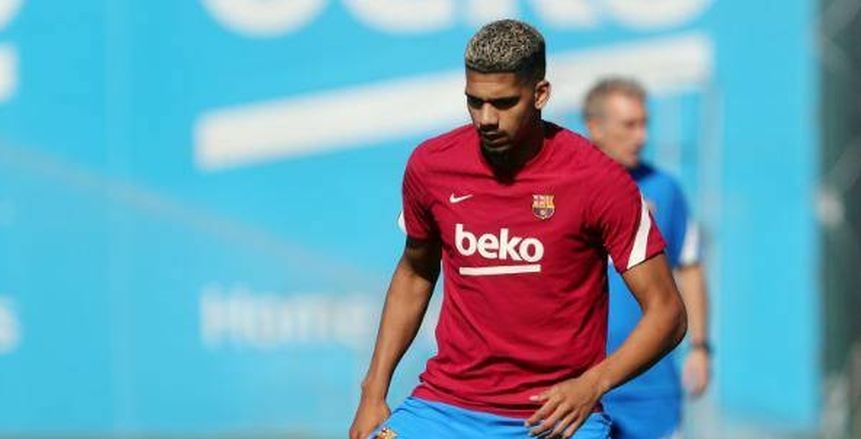 برشلونة يعلن إصابة رونالد أراوخو مع منتخب بلاده