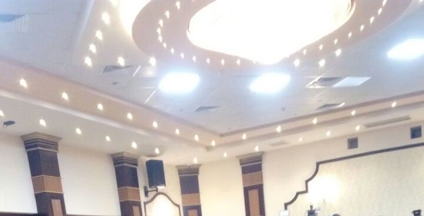 وزير الرياضة يصل مركز التعليم المدني لتكريم "الصم والبكم"