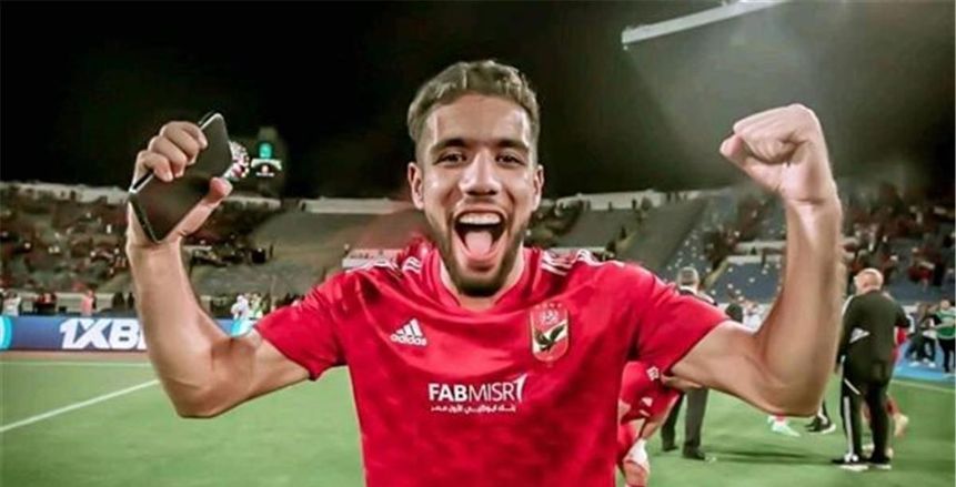 بحضور وكيل بلعيد.. «قندوسي» يخضع للتحقيق في الأهلي بعد تصريحاته المثيرة