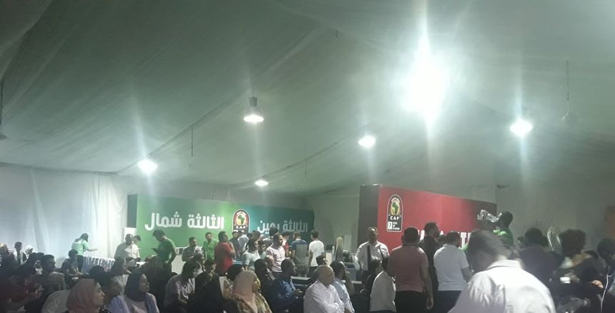 بالصور| استمرار توافد الجماهير لحجز تذاكر كأس الأمم الأفريقية