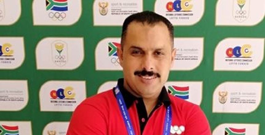 اللجنة الأولمبية تنعي مدرب منتخب رفع الأثقال