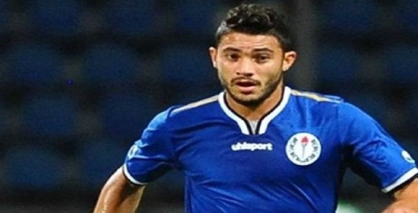 الزمالك يكثف مفاوضاته مع سموحة لضم ياسر إبراهيم.. و«الأبيض» يتمسك ببقاء «عبدالعزيز»
