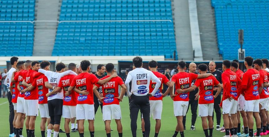 بعثة منتخب مصر تطير إلى موريتانيا استعدادا لمباراة الثلاثاء المقبل