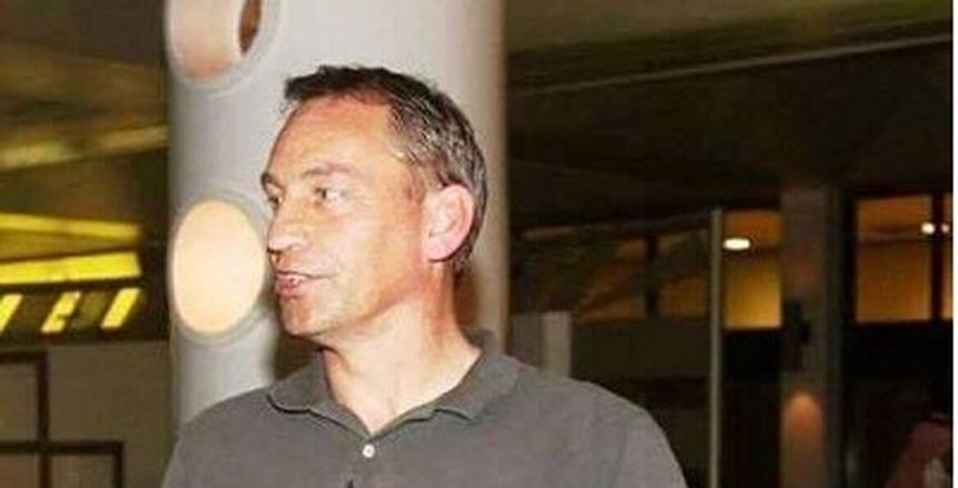 بالصور| تعرف على "هيركلس" المدير الفني الهولندي الجديد لـ"التعدين"