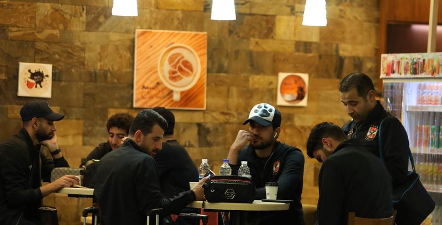 غدا.. الأهلي يطير إلى الإمارات ويتدرب مرتين قبل مواجهة الزمالك
