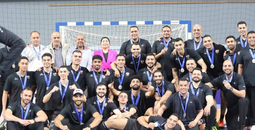 فضية بطعم الذهب.. الأوليمبي يحتفي بـ«كوماندوز اليد» عقب ملحمة نهائي الكأس أمام الأهلي