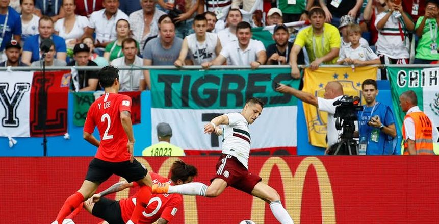 بالفيديو.. المكسيك تضع قدماً في ثمن نهائي المونديال بثنائية في كوريا