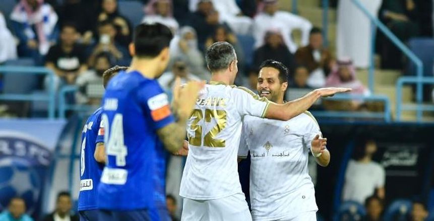الهلال يفوز على نجوم العالم 5-4 في مباراة اعتزال ياسر القحطاني (فيديو)