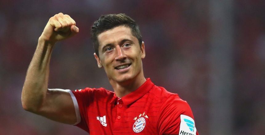 ليفاندوفسكي يطمئن جماهير بايرن ميونخ على إصابته