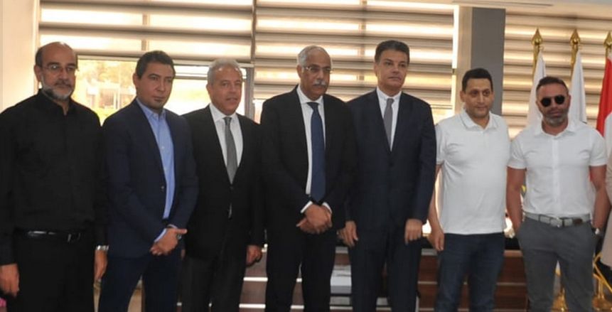 المدير التنفيذي للنادي الأهلي: اتحاد الكرة يصر على عدم الاعتراف بالخطأ