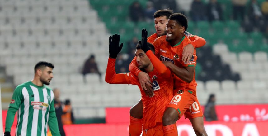 كوكا يسجل في تعادل ألانيا سبور أمام قونيا في الدوري التركي