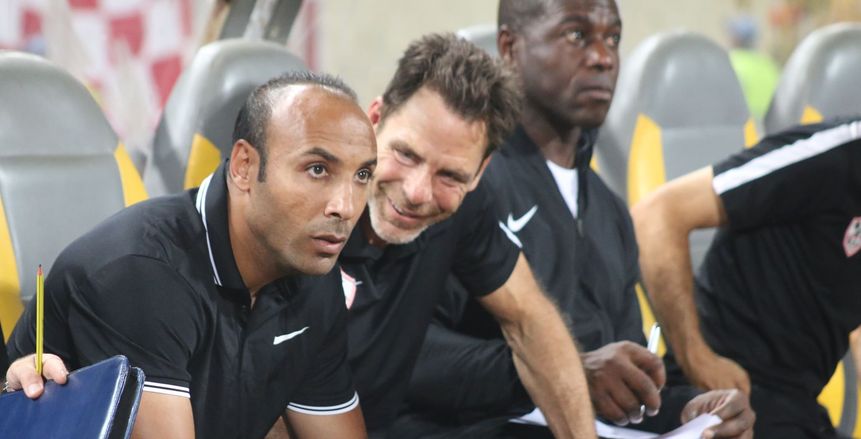 عاجل بالصور| أزمة على دكة الزمالك أمام «الإنتاج» بسبب أيمن عبدالعزيز