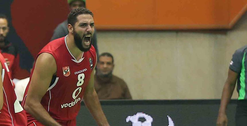 سيف سمير لاعب سلة الأهلي: دعم الجمهور سر الفوز بدوري السوبر