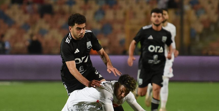 جلسة مع لاعبي الزمالك الشباب قبل مواجهة بيراميدز في الدوري