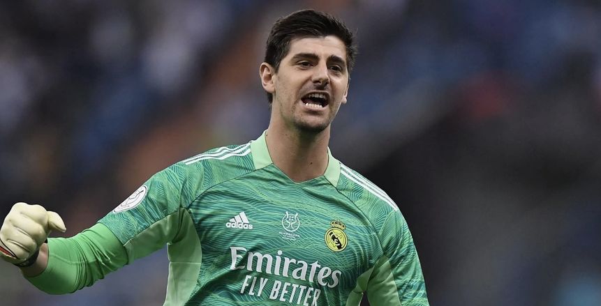 كورتوا يقرر عدم تجديد عقده مع ريال مدريد.. وبيريز يُجبر على الاختيار