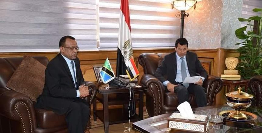 مصر وتنزانيا توقعان "بروتوكولا" لتنظيم الأحداث الرياضية الكبرى