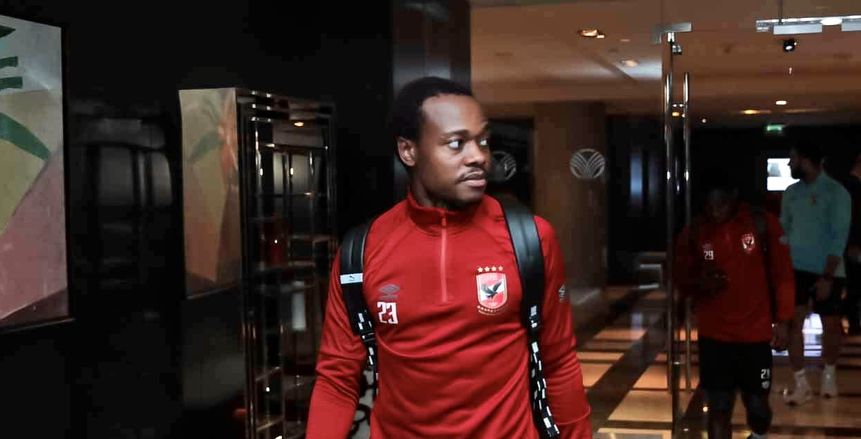 بيرسي تاو: الأهلي يستوعب الجميع.. والدوري المصري أفضل من الجنوب أفريقي