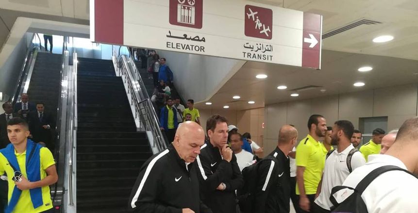 بعثة الزمالك تغادر إلى طنجة بعد تناول وجبة العشاء