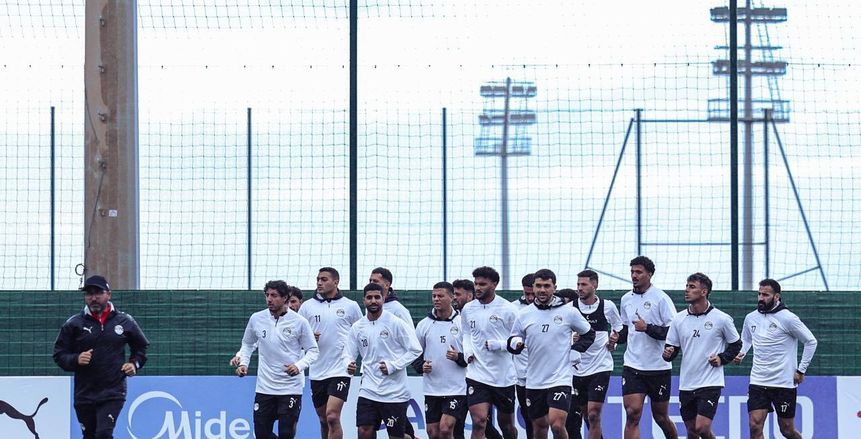 استبعاد لاعب الأهلي من حسابات حسام حسن لمعسكر مارس المقبل