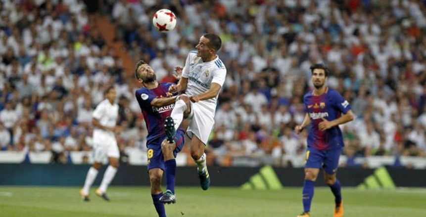 «فاسكيز» سلاح ريال مدريد في الكلاسيكو لإيقاف خطورة «ألبا»